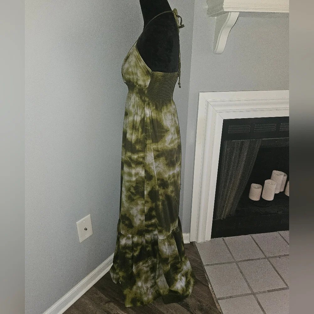 New York & Company Green & White Tie-Dye Maxi Dress - Size XL NWOT - Picture 6 of 8